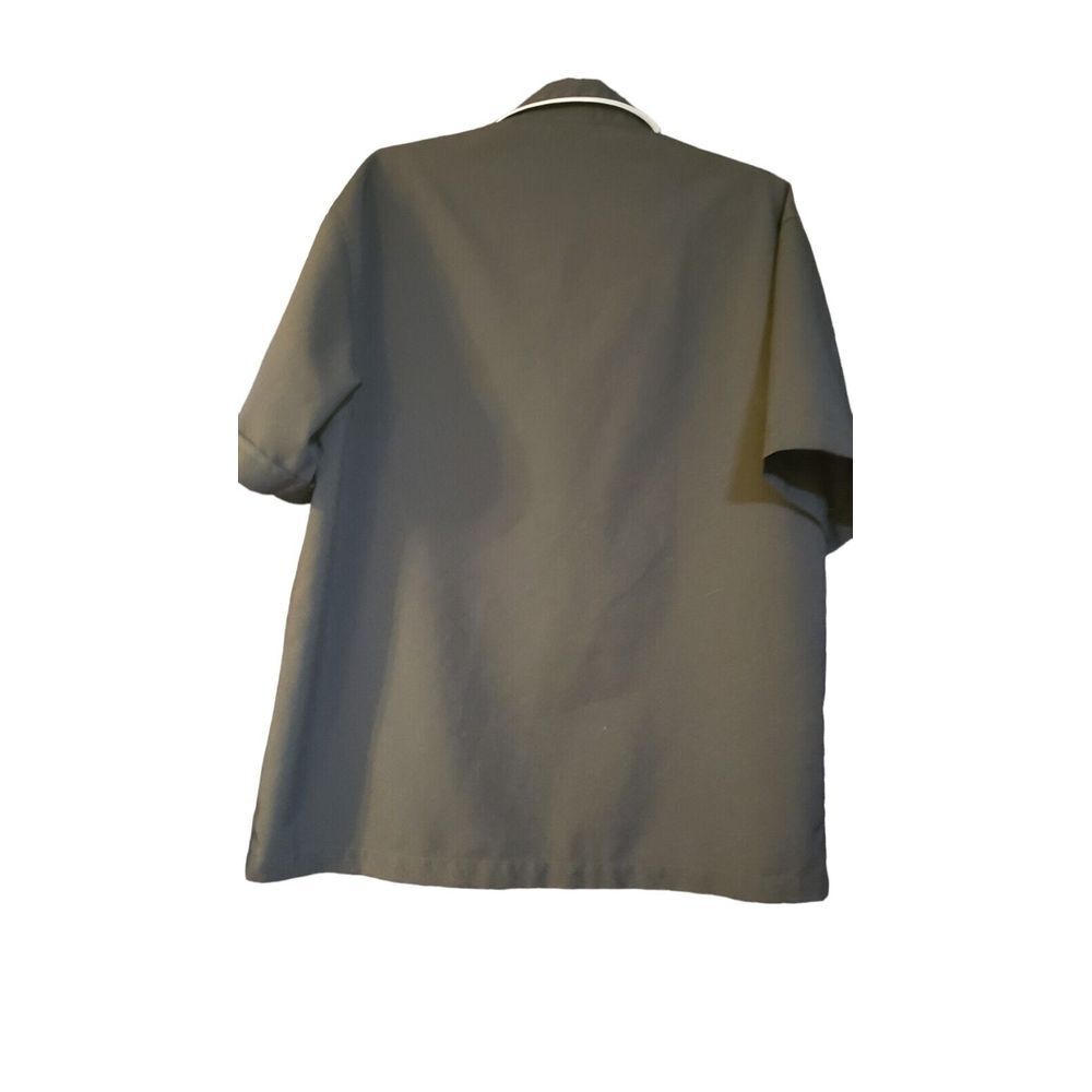 MT:2‎ Mens Black White Fleur De Lis Button Down 100% Polyester Size Large L - Picture 3 of 15